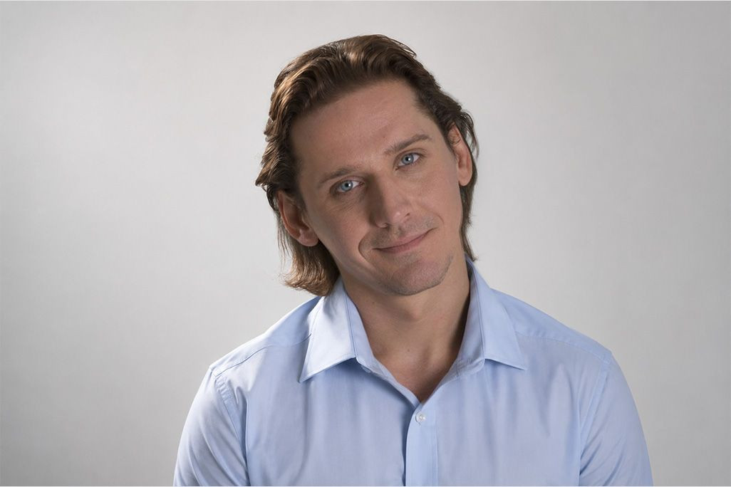 Актер Юрий Батурин