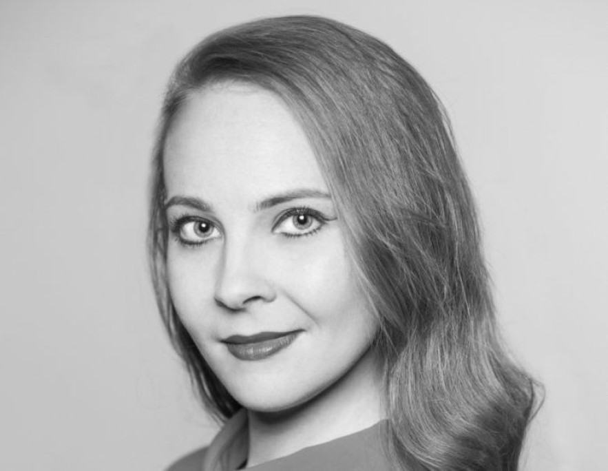 Актриса Евгения Хитрина