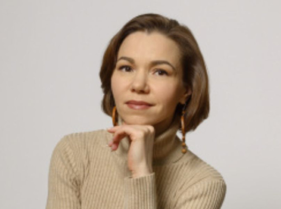 Актриса Лариса Захарова