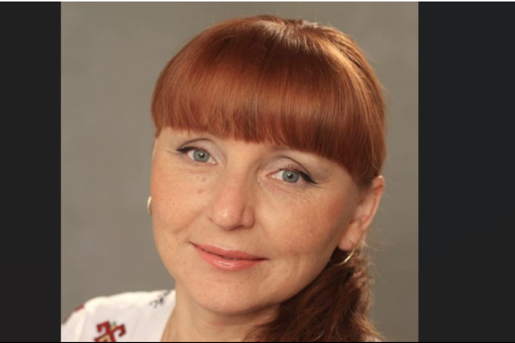 Актриса Светлана Сандакова