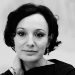 Александра Тихомирова