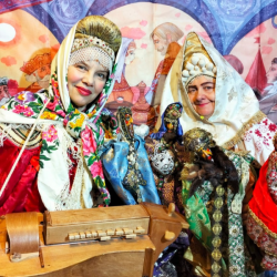 В гостях у Петрушки. Кукольный спектакль «12 апостолов»