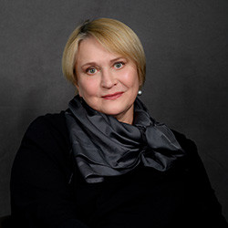 Анна Гуляренко
