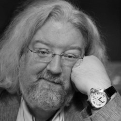 Андрей Максимов