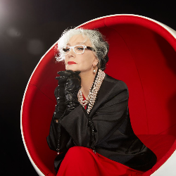 Cцена из «Мадам Рубинштейн»