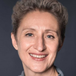 Елена Арькова