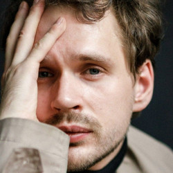 Денис Лукичев