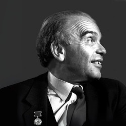 «В траве сидел кузнечик». К 100-летию со дня рождения Владимира Шаинского