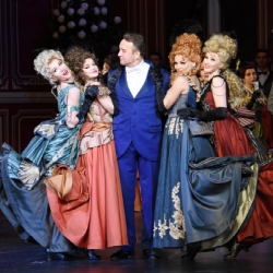 Cцена из «Парижские тайны»