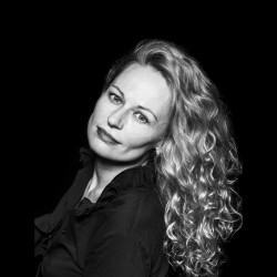 Елена Шестовская