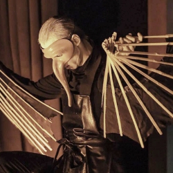 Cцена из «Портрет Дориана Грея»