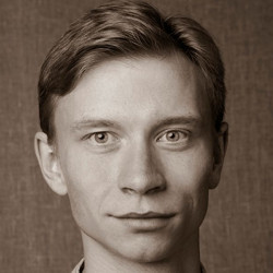 Анатолий Горелов