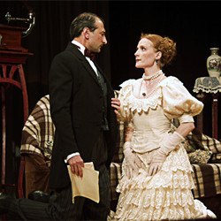 Scene from «Волки и овцы»