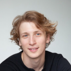 Григорий Здоров