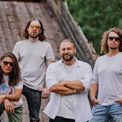 Павел Пиковский и группа «Хьюго»