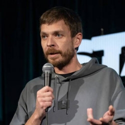 Ваня Колесников