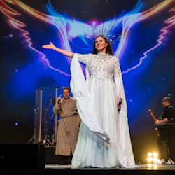 Легендарные хиты Enigma, Gregorian, Sandra в шоу Mirror of Enigma