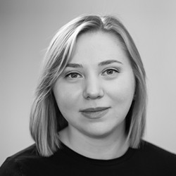 Евгения Петрова