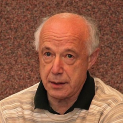 Александр Углов
