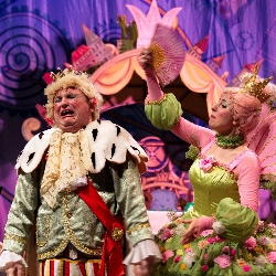 Королевский бутерброд ( на сцене КЦ «Вдохновение»)