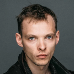 Евгений Серзин