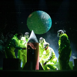 Вроде легче