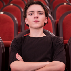 Андрей Смирнов