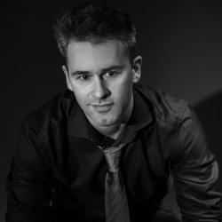 Андрей Карх