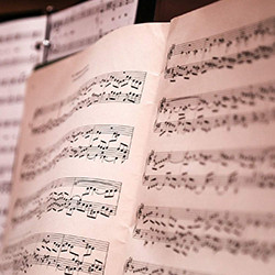 Во вселенных Баха и Моцарта