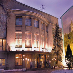 Виктор Арбузов