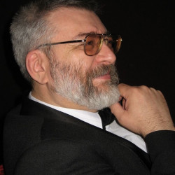 Александр Москаленко