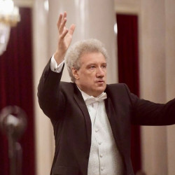Андрей Аниханов