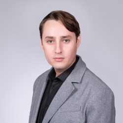 Артур Болтуть