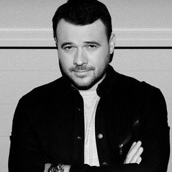 Cцена из «Emin»