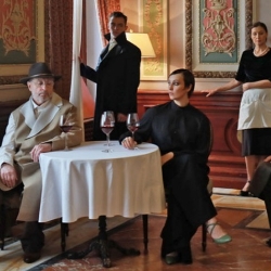 Scene from «Случайные встречи»