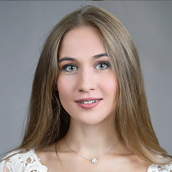 Валерия Алипова