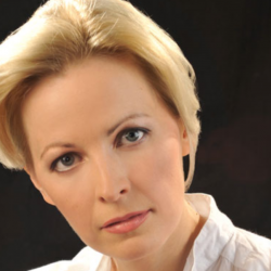 Ирина Страхова