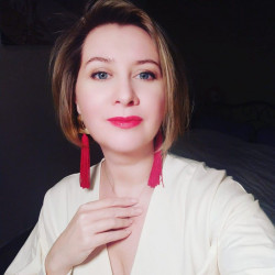 Яна Мамонова