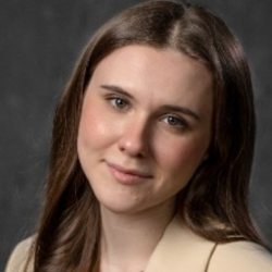 Анна Дерягина