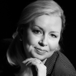 Наталья Симакова