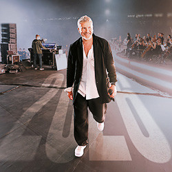 Леонид Агутин