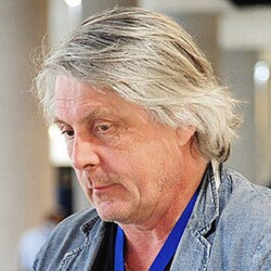 Лев Шелогуров