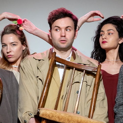 Scene from «Хочу на дачу!»