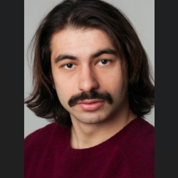 Арсений Симонян