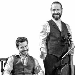 Scene from «Павел Деревянко и Борис Андрианов. «Хулиган и классик»»