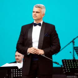 Евгений Олейников