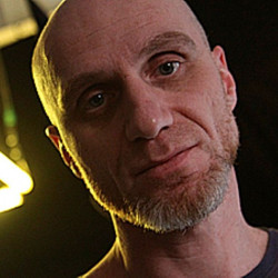 Виктор Шамиров