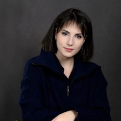 Александра Левант