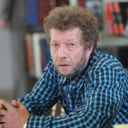 Андрей Усачев