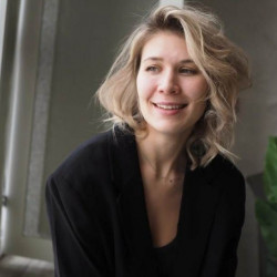 Нина Амелина